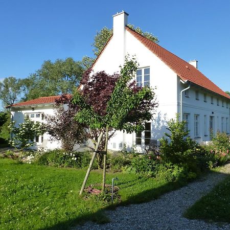 Traumhaftes Luxus-Ferienhaus Warnkenhagen  Ngoại thất bức ảnh