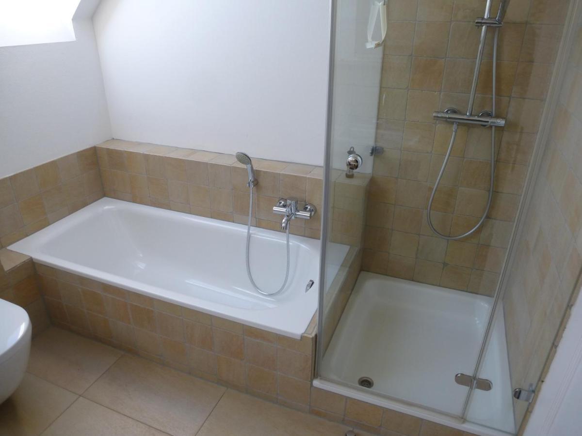 Traumhaftes Luxus-Ferienhaus Warnkenhagen  Ngoại thất bức ảnh