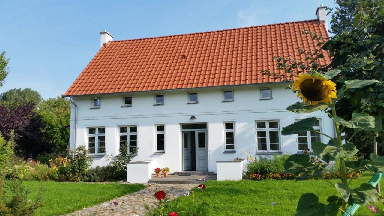 Traumhaftes Luxus-Ferienhaus Warnkenhagen  Ngoại thất bức ảnh