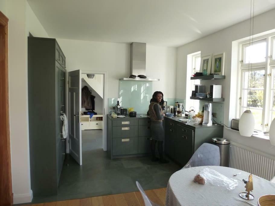 Traumhaftes Luxus-Ferienhaus Warnkenhagen  Ngoại thất bức ảnh