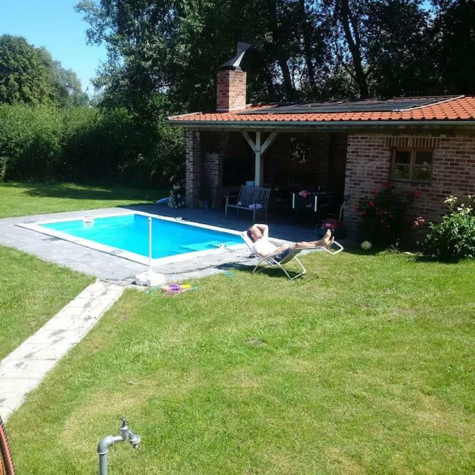 Traumhaftes Luxus-Ferienhaus Warnkenhagen  Ngoại thất bức ảnh